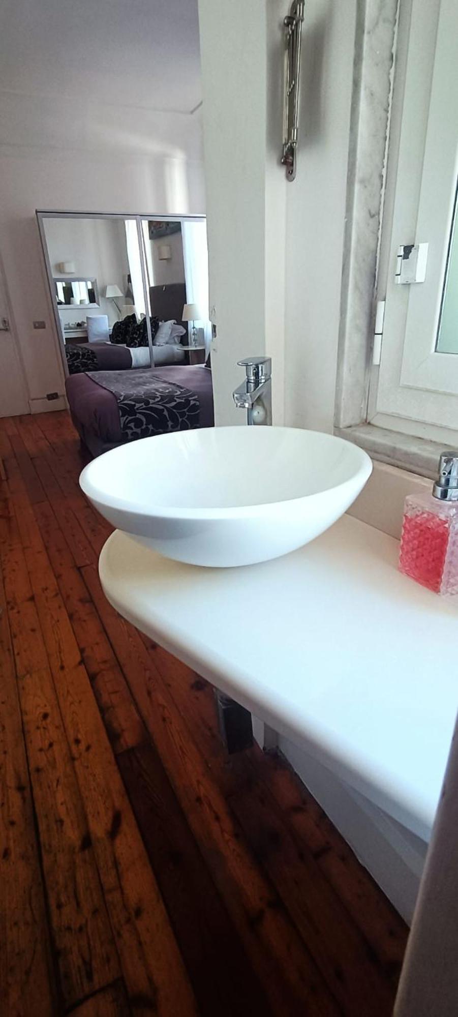 Relais Piazza Dei Martiri Bed & Breakfast Napoli Dış mekan fotoğraf