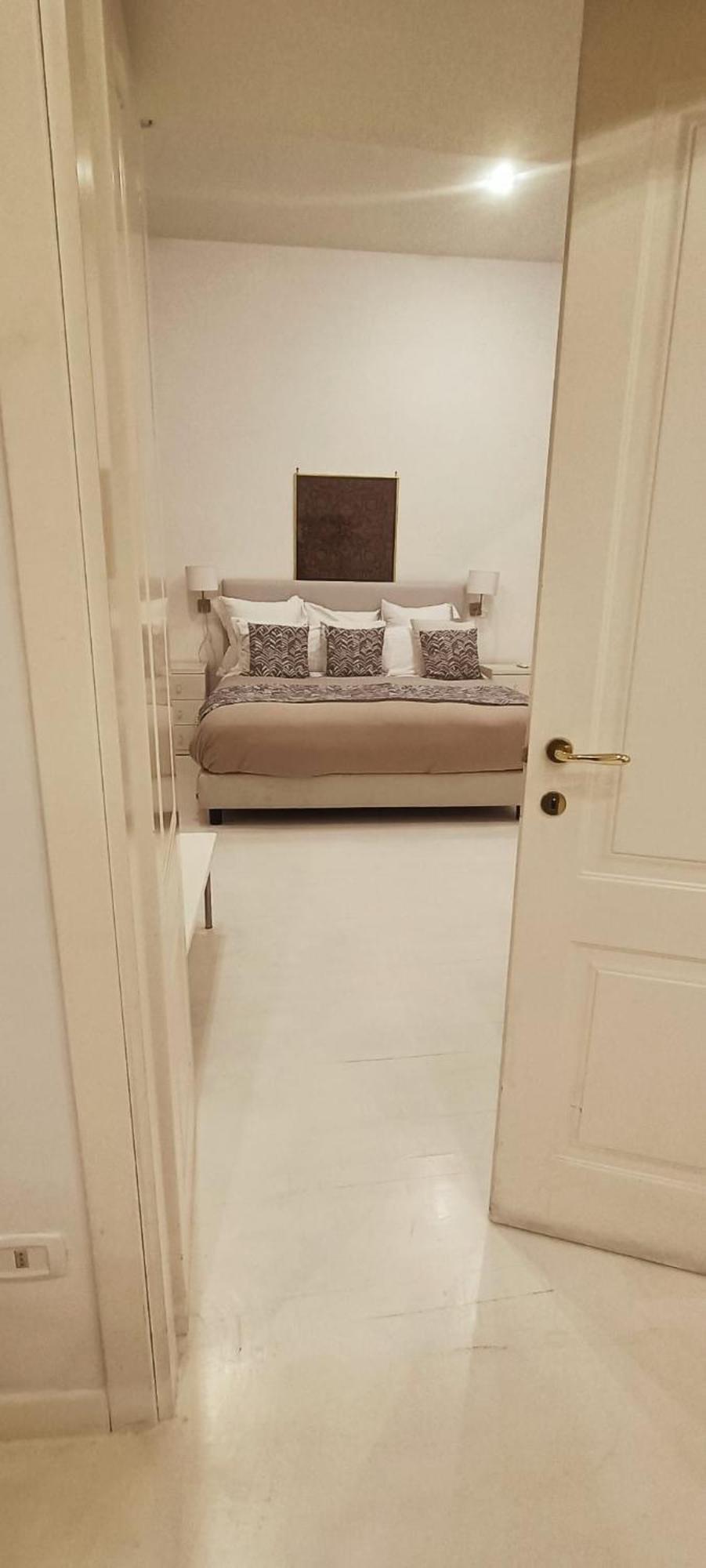 Relais Piazza Dei Martiri Bed & Breakfast Napoli Dış mekan fotoğraf