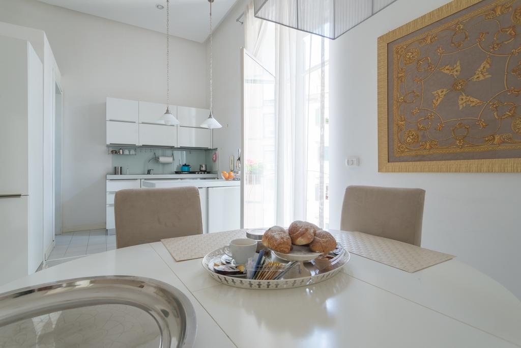 Relais Piazza Dei Martiri Bed & Breakfast Napoli Dış mekan fotoğraf