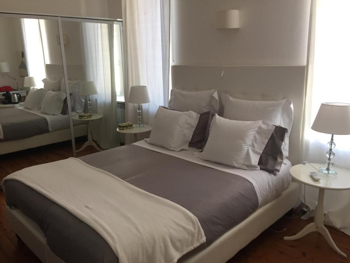 Relais Piazza Dei Martiri Bed & Breakfast Napoli Dış mekan fotoğraf